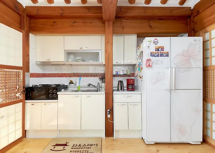 Inwoo Guesthouse 3* Seoul