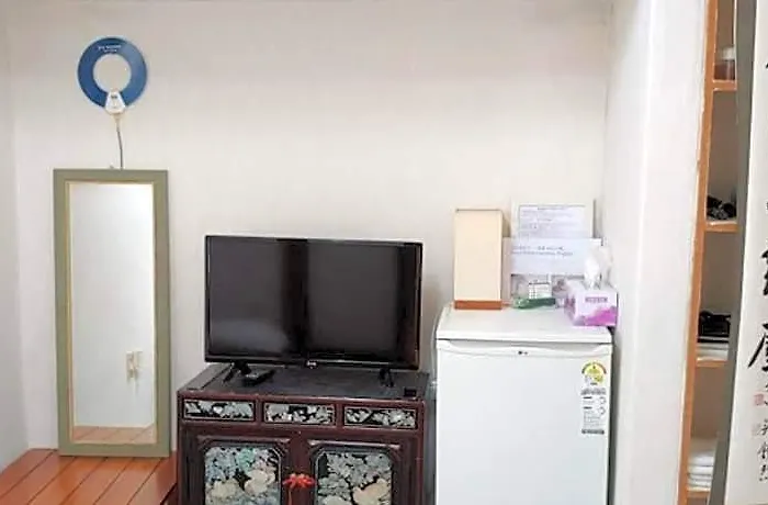 Inwoo Guesthouse Guest house Seoul