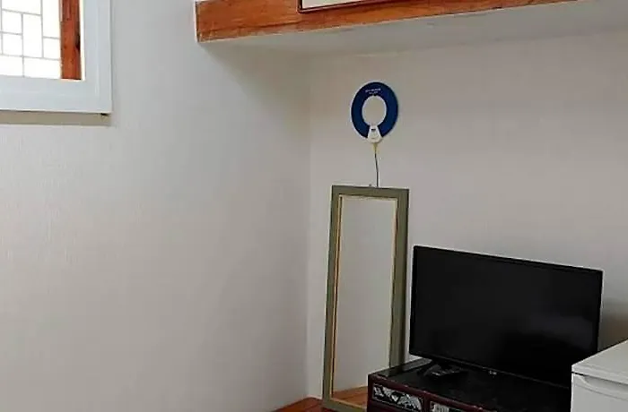 Inwoo Guesthouse 3* Seoul