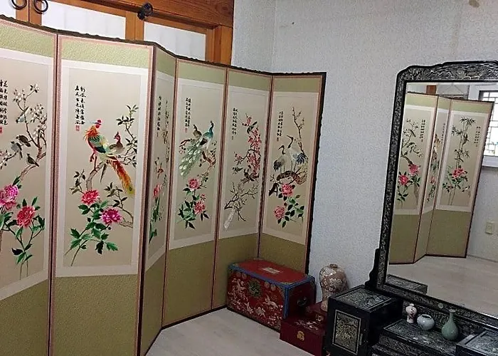 Inwoo Guesthouse Guest house
